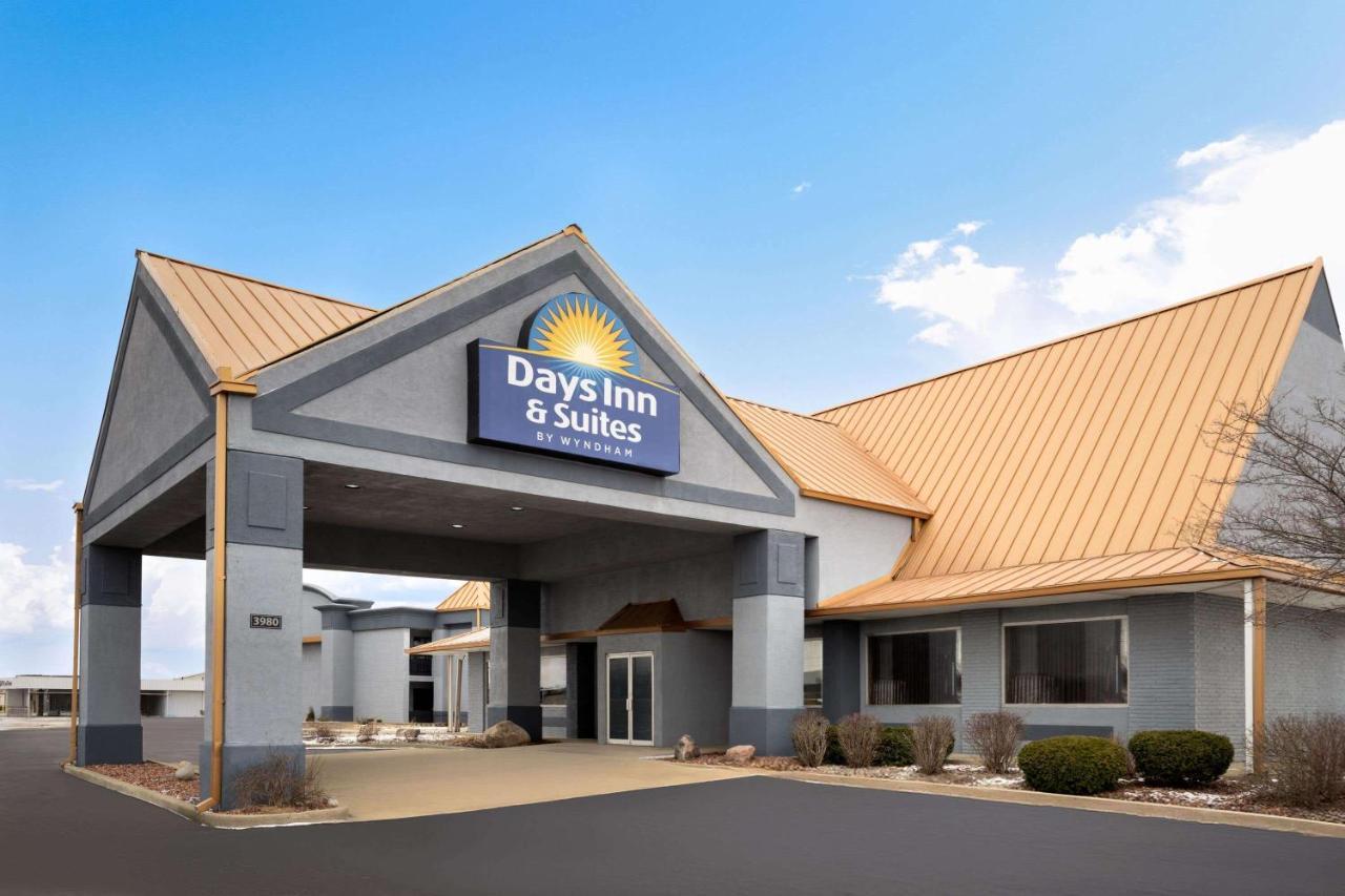 Days Inn & Suites By Wyndham Kokomo Extérieur photo
